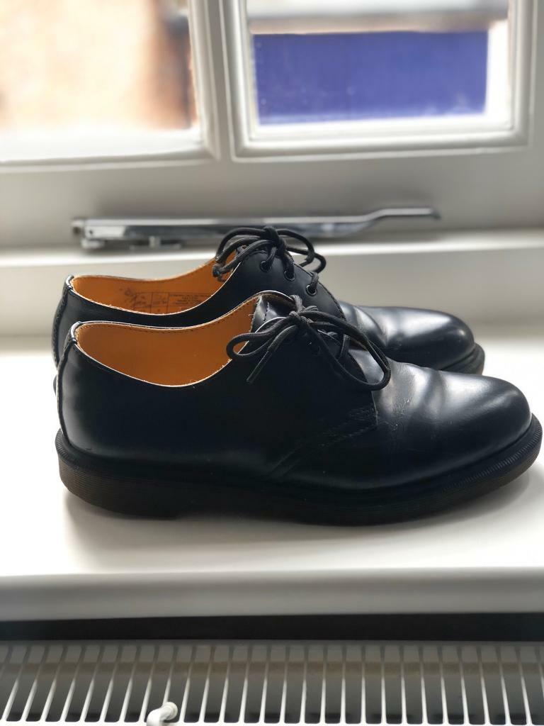 dr martens school shoes size 6